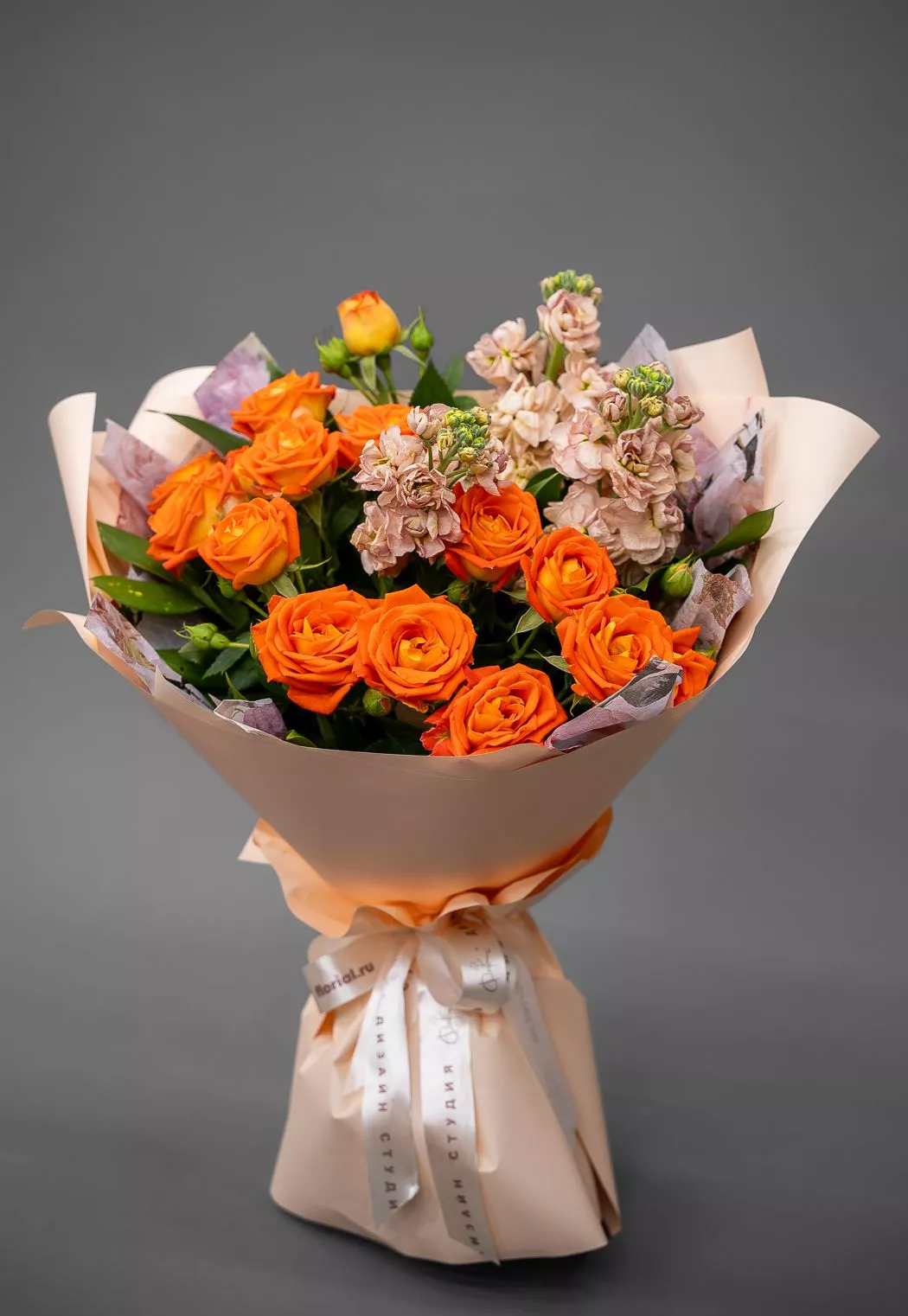 фото букета CLASSIC BOUQUET 196 от магазина Флориаль