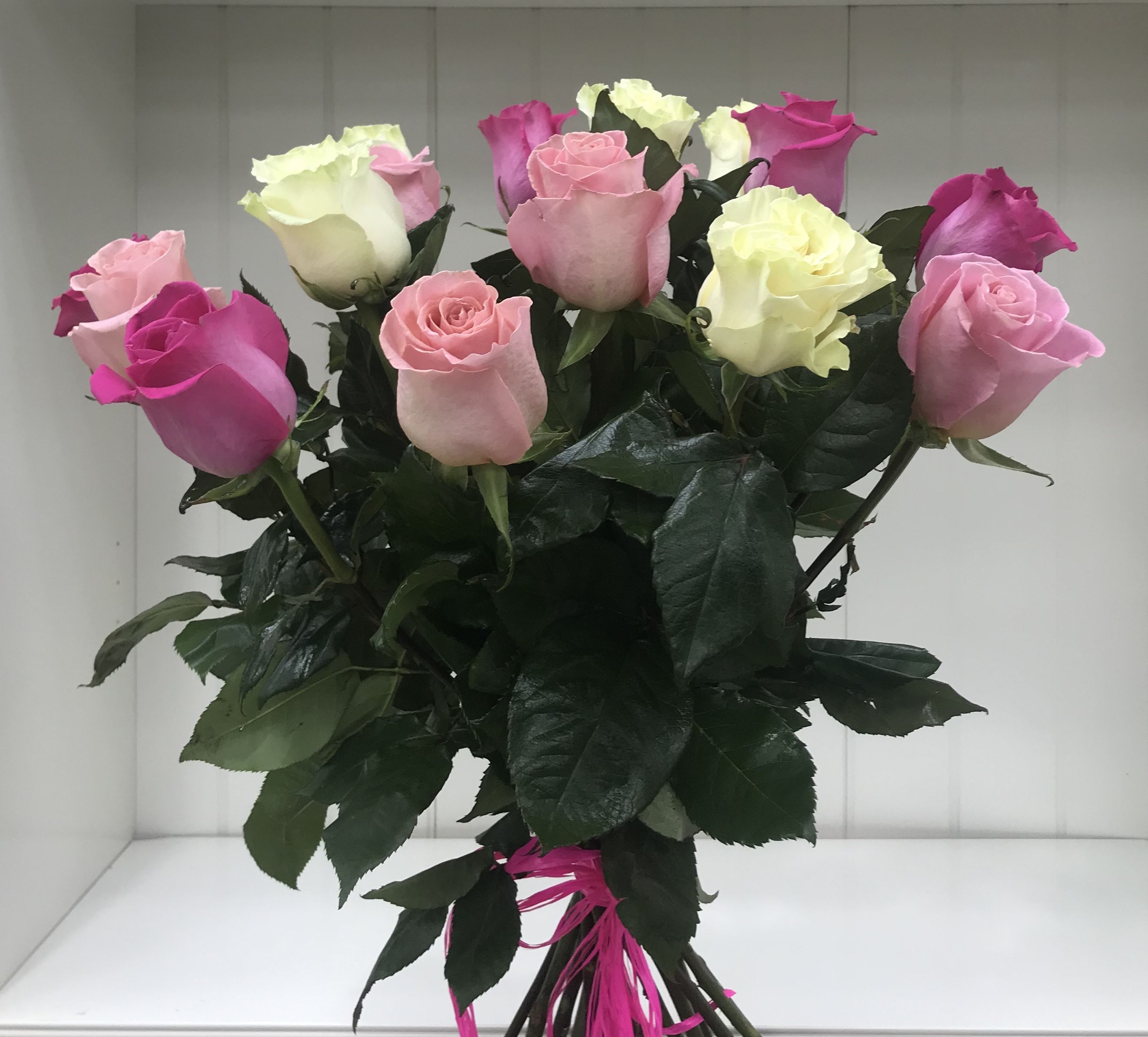 фото букета Букет из цветных роз Голландия от магазина Флориаль