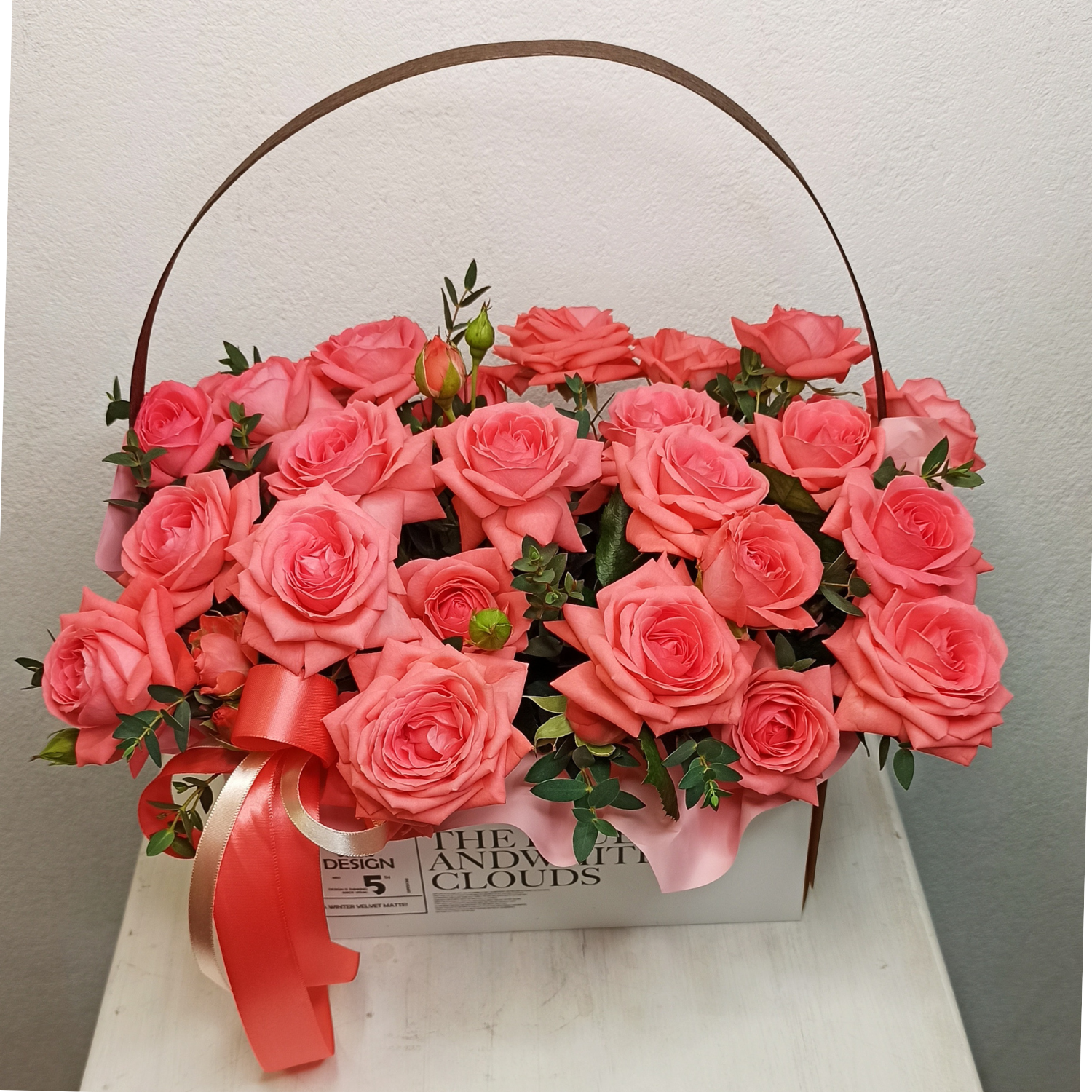 фото букета Розовое облако в сумочке от магазина Флориаль